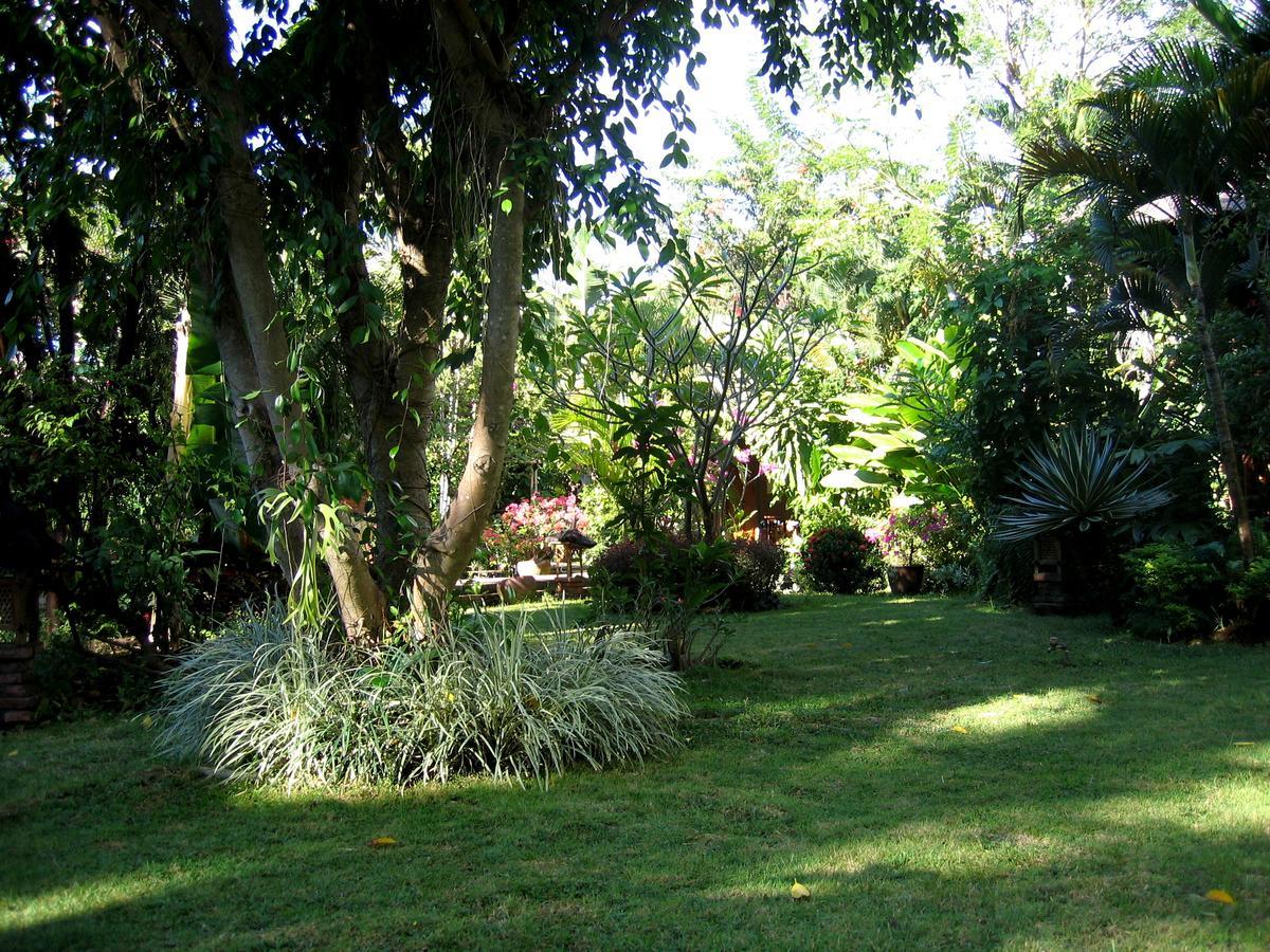 Rumah Kita Lovina  Exterior photo